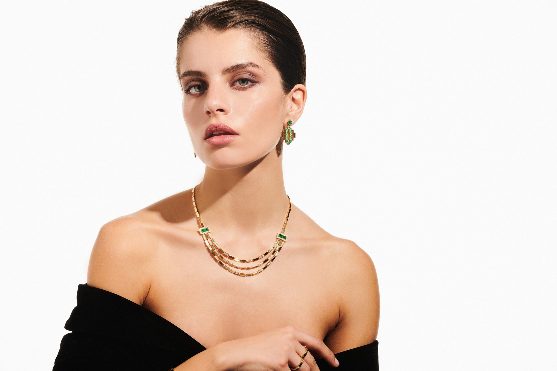 Lalaounis presents the Chiwara jewels with a timeless and universal appeal