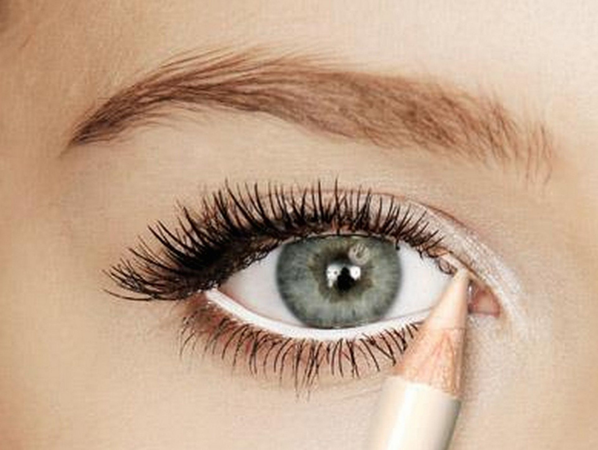 12 Unknown Eyeliner Secrets Every Lazy Person Should Know