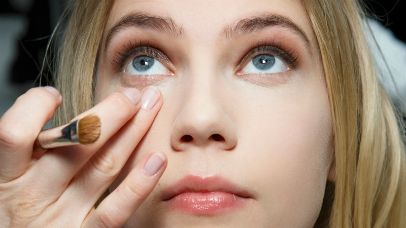 10 Reasons Your Foundation Looks Cakey—and How to Fix It