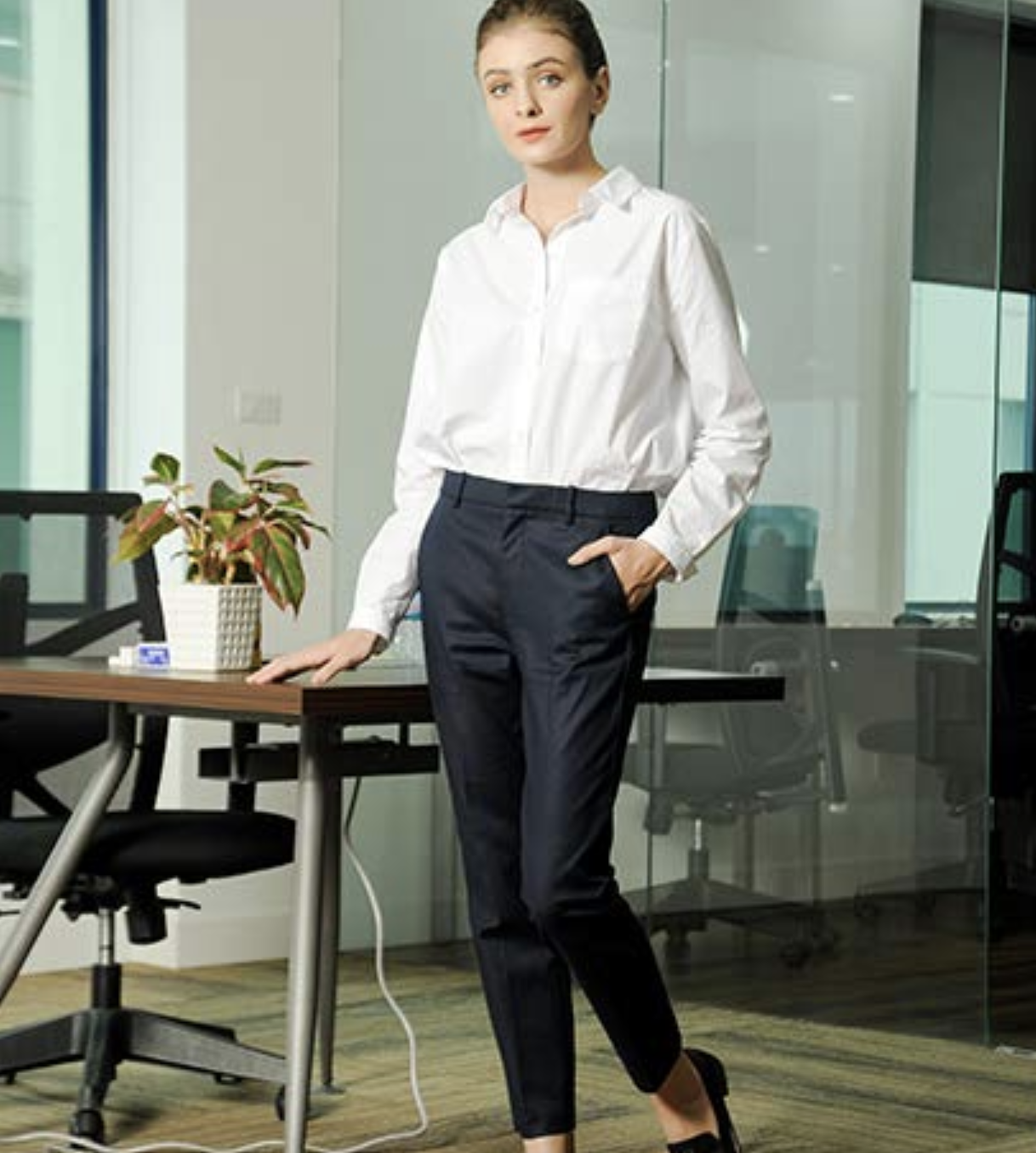 7 Black Work Pants That Will Elevate Your Back-to-Office Wardrobe