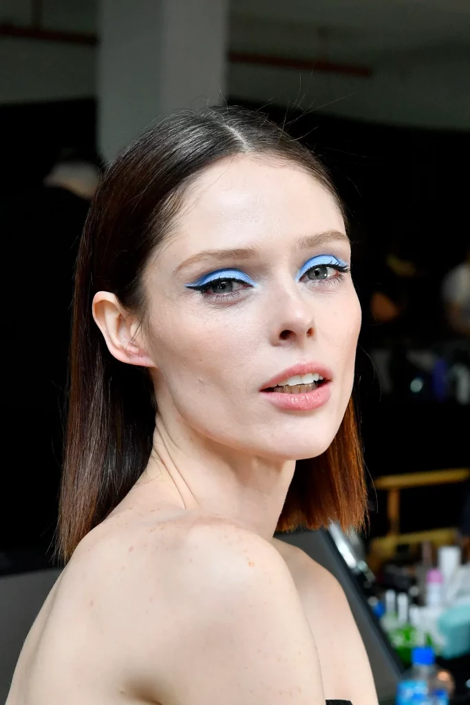 A bold cat eye is the biggest fall makeup trend