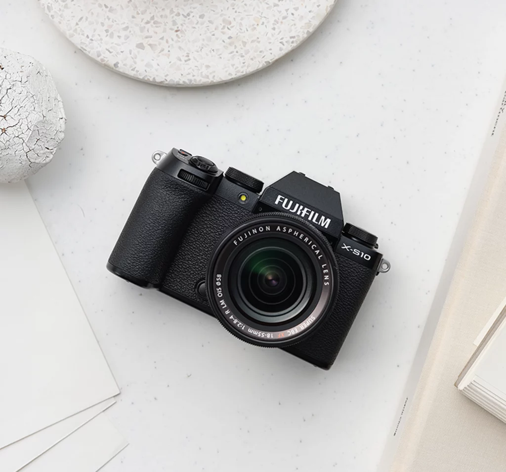 Best mirrorless camera of 2022 - buy the right camera at the right price!