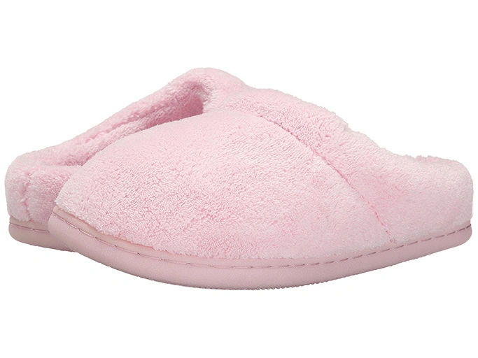 Best women's slippers according to a podiatrist