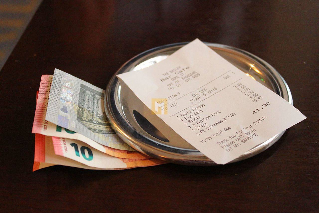 Top Tips about tipping around the world