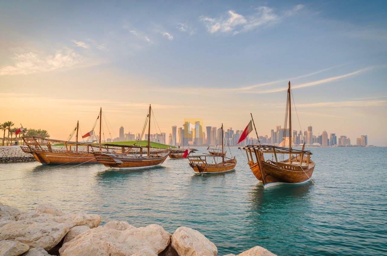 Qatar: A guide to where to eat, sleep and sightsee in this tiny country.