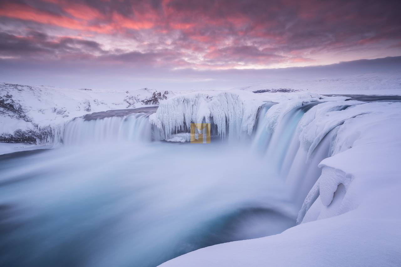 WHEN IS THE BEST TIME TO VISIT ICELAND?