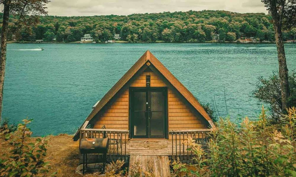 8+ COOLEST AIRBNBS IN THE US (2023): TOP USA VACATION RENTALS